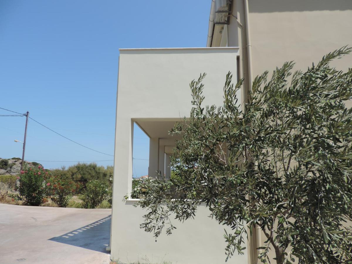 Fotis Apartments Skala Neon Kydonion Exteriér fotografie